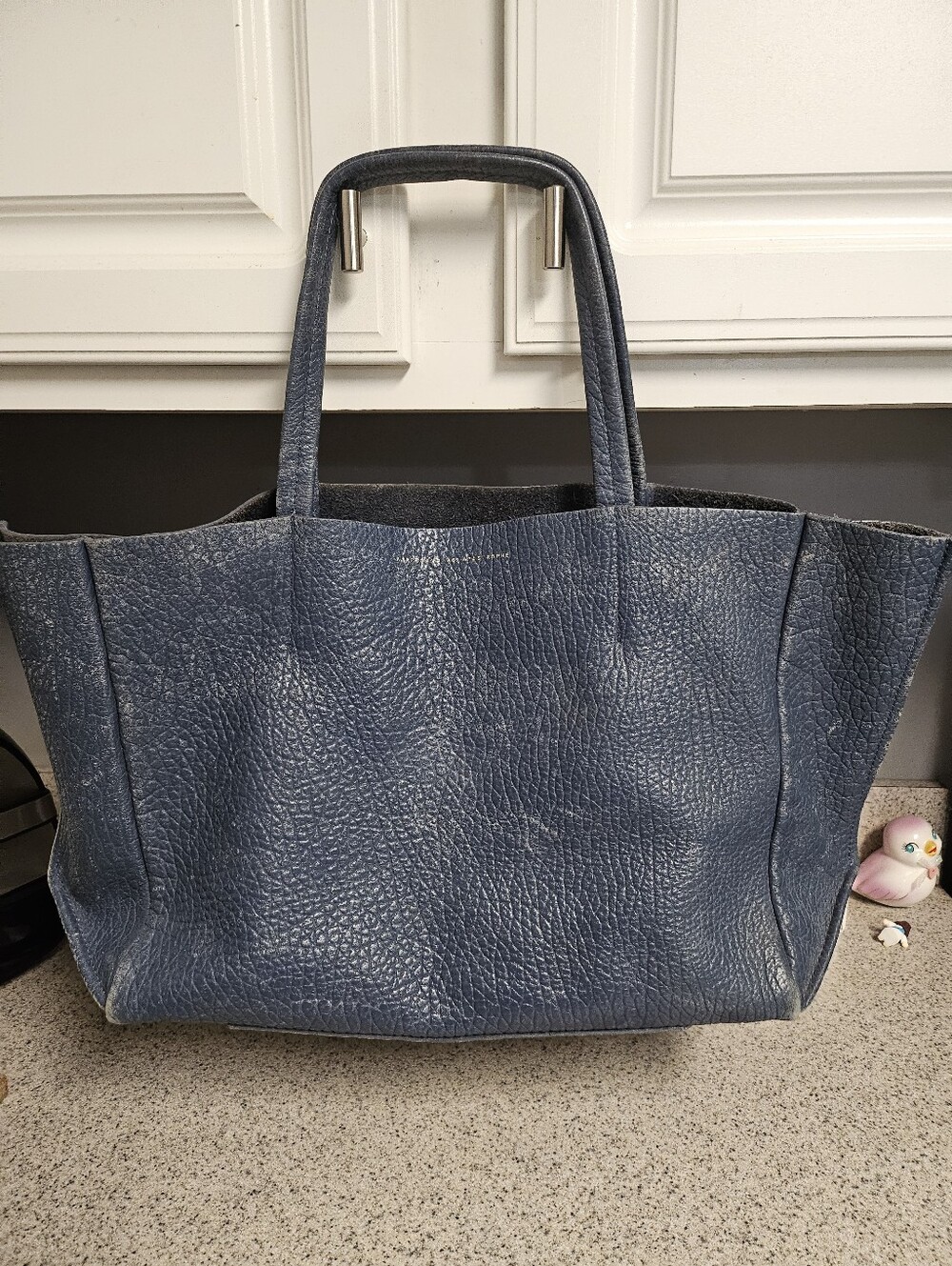 Ampersand as Apostrophe Women's Classic Blue Pebbled Leather Tote Bag